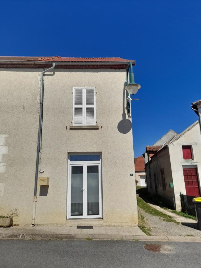 Maison "Chez Barbara" 6-8Personnes Lalizolle Extérieur photo